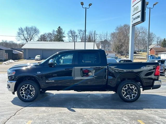 New 2026 Diamond Black Crystal Pearl-Coat Exterior Paint RAM Laramie image 6