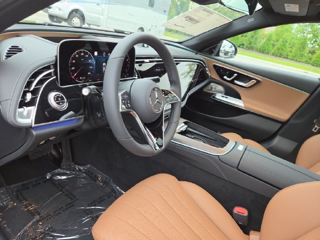 New 2027 Graphite Grey Metallic Mercedes-Benz E450 image 27