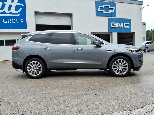 Used 2021 Gray Buick Essence image 9
