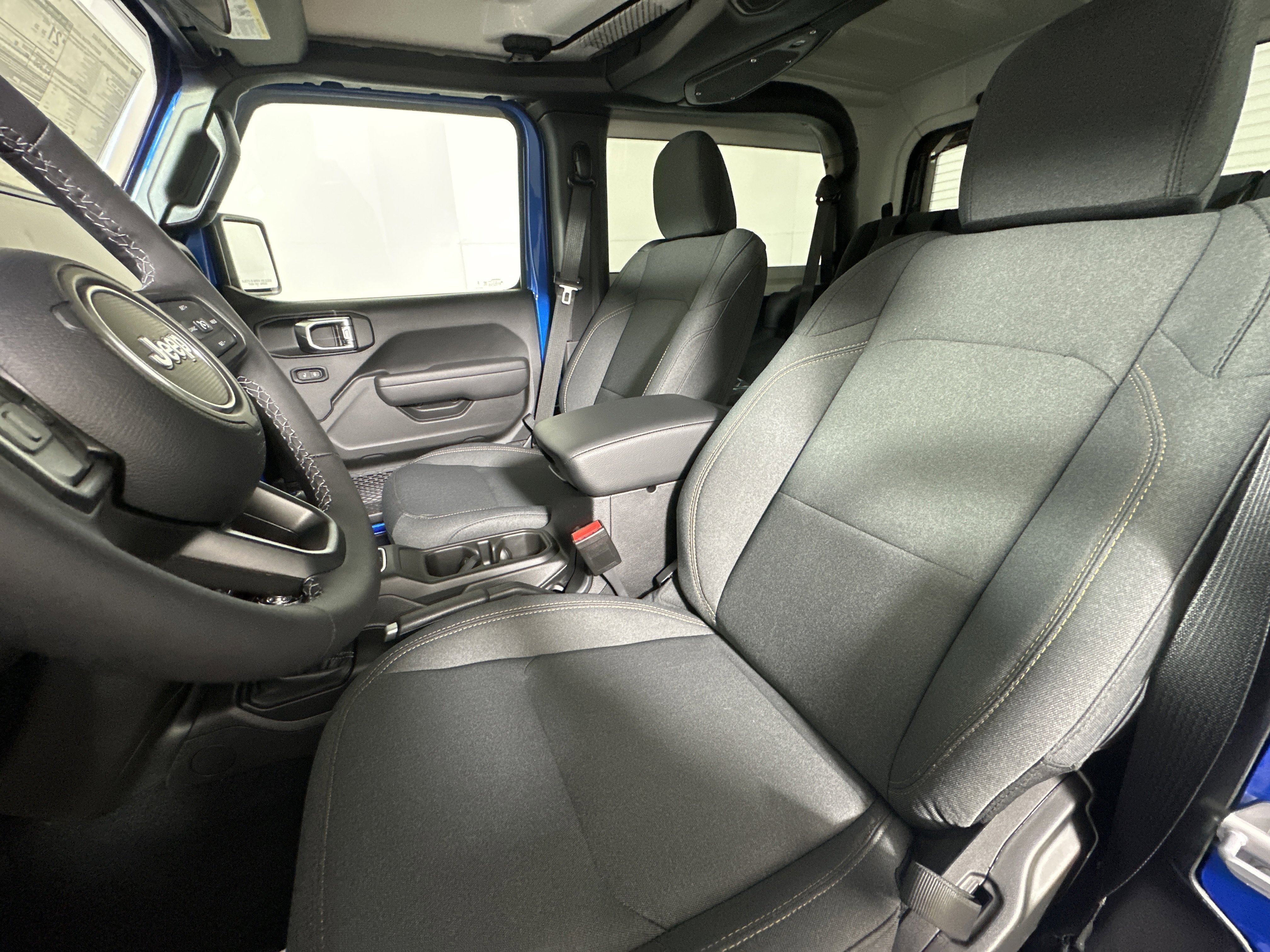 2026 Jeep Wrangler 2-Door Willys - Photo 9