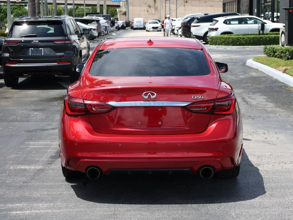 Used 2021 Red INFINITI 3.0t LUXE image 6