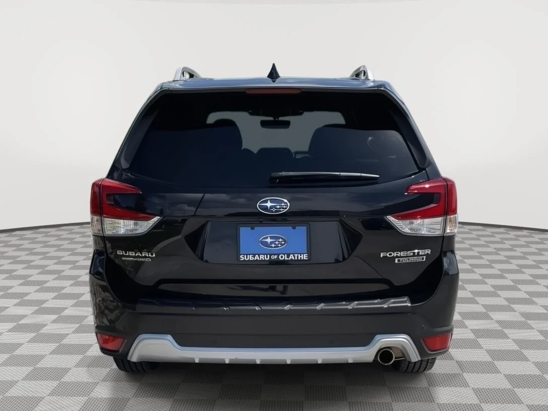 Certified Used 2022 Crystal Black Silica Subaru Touring image 7
