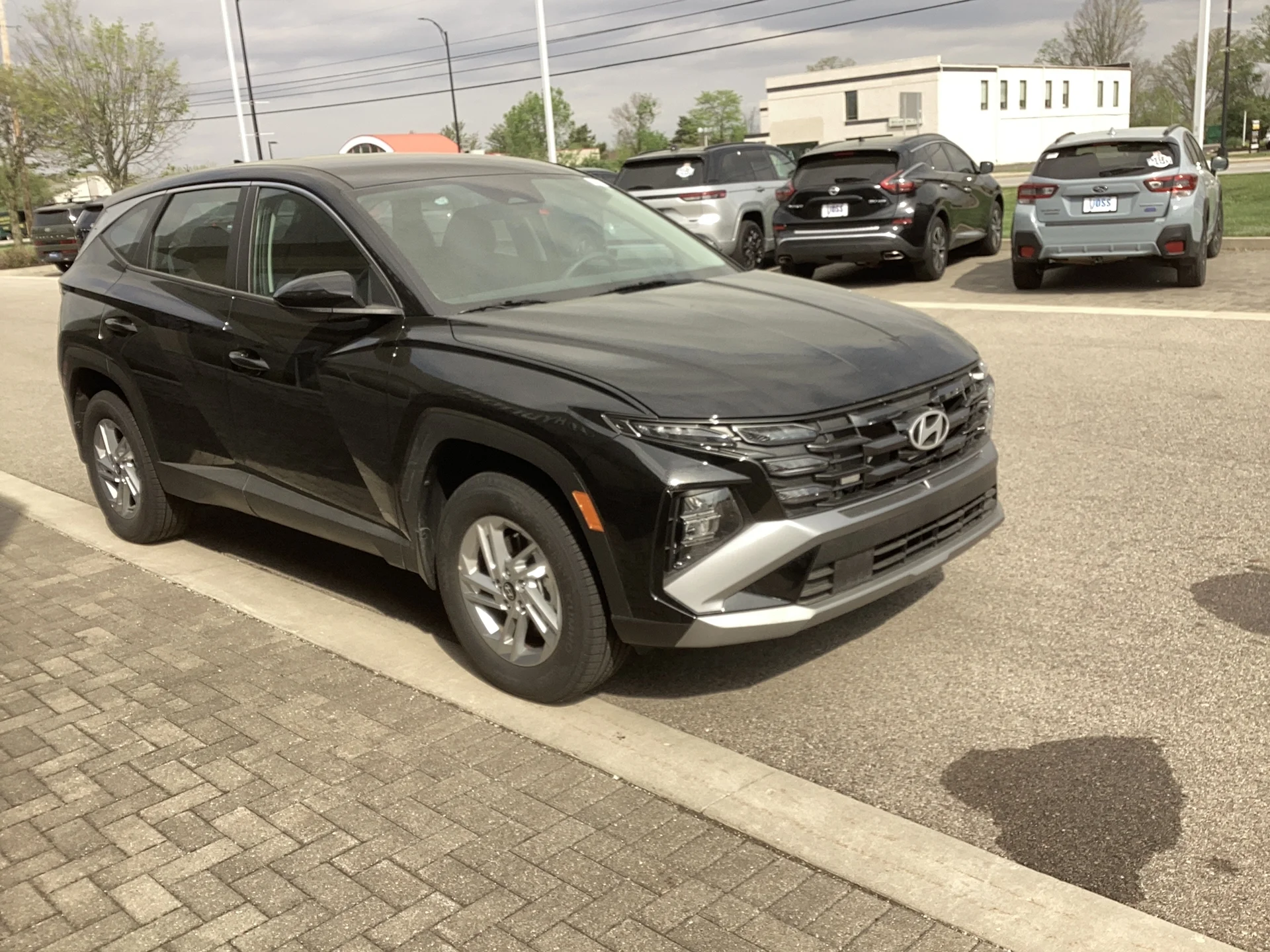 Certified Used 2026 Phantom Black Pearl Hyundai SE image 1