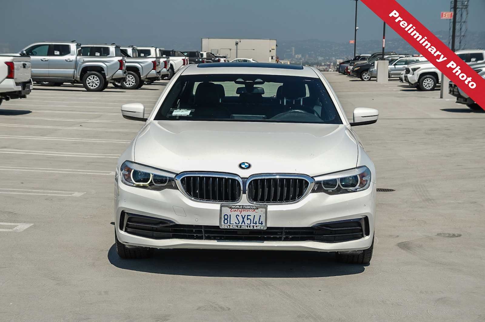 Used 2019 Alpine White BMW 530i image 2