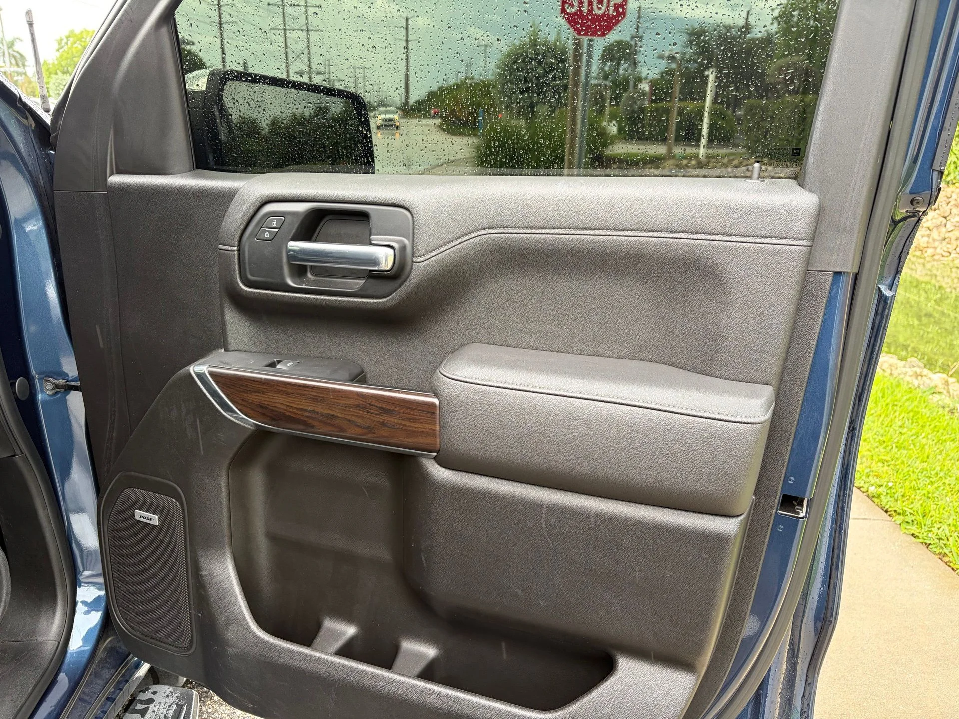 Used 2019 Pacific Blue Metallic GMC SLT image 18