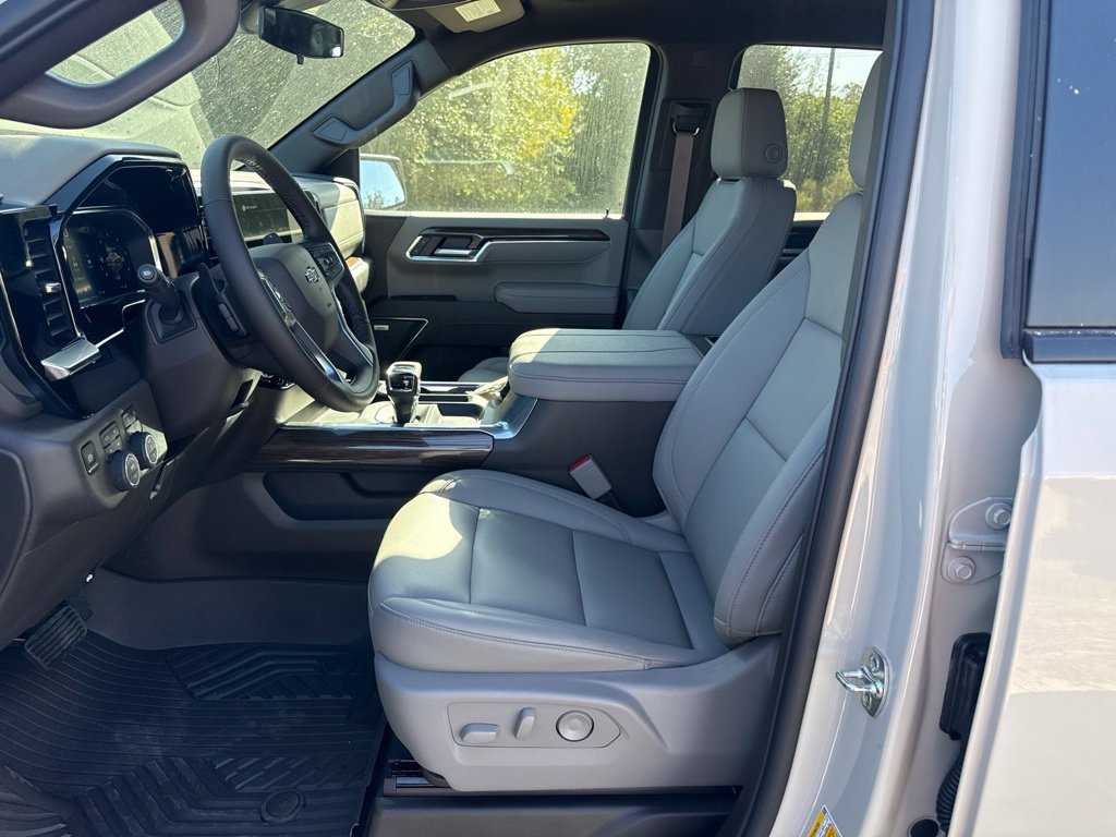 2026 Chevrolet Silverado 1500 RST - Photo 11