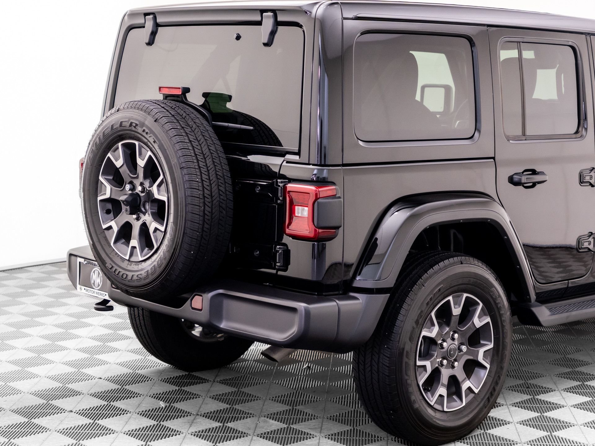 Used 2024 Black Jeep Sahara image 36