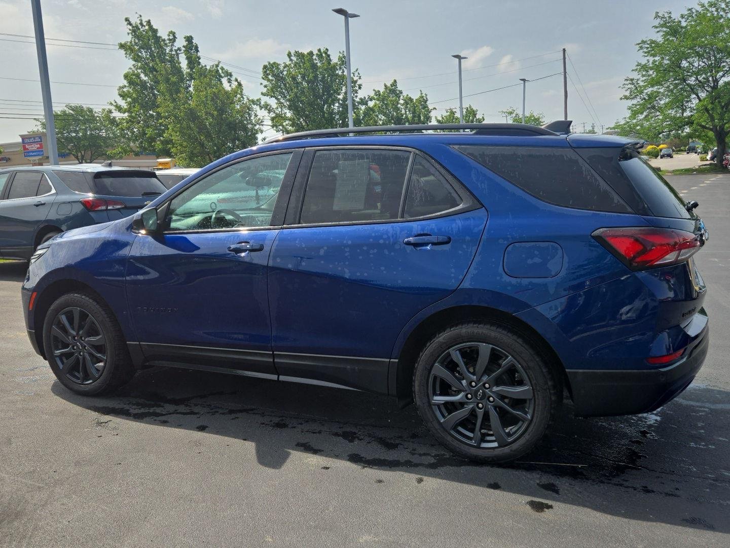 Used 2022 Blue Glow Metallic Chevrolet RS image 3