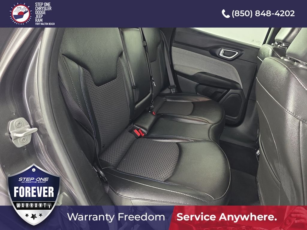 Used 2024 Gray Jeep Latitude image 30