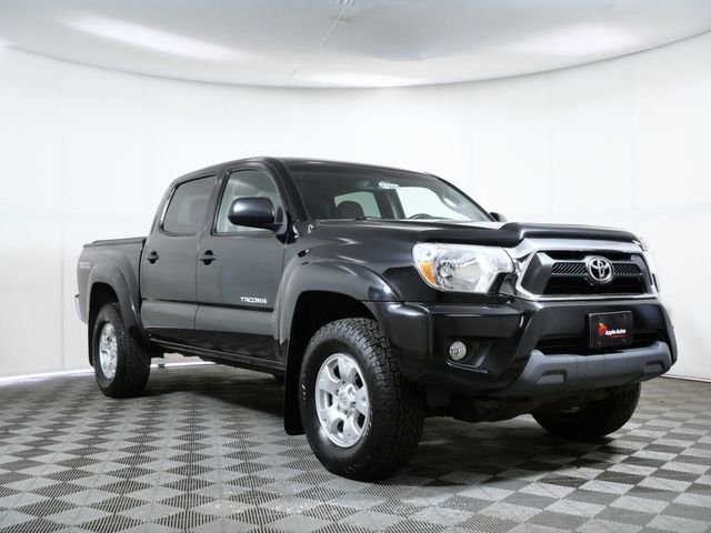 Used 2013 Black Toyota Base image 1