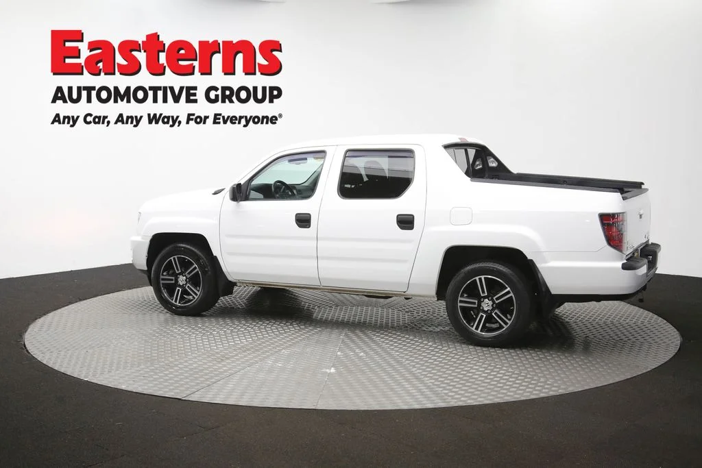Used 2014 White Honda Sport image 60