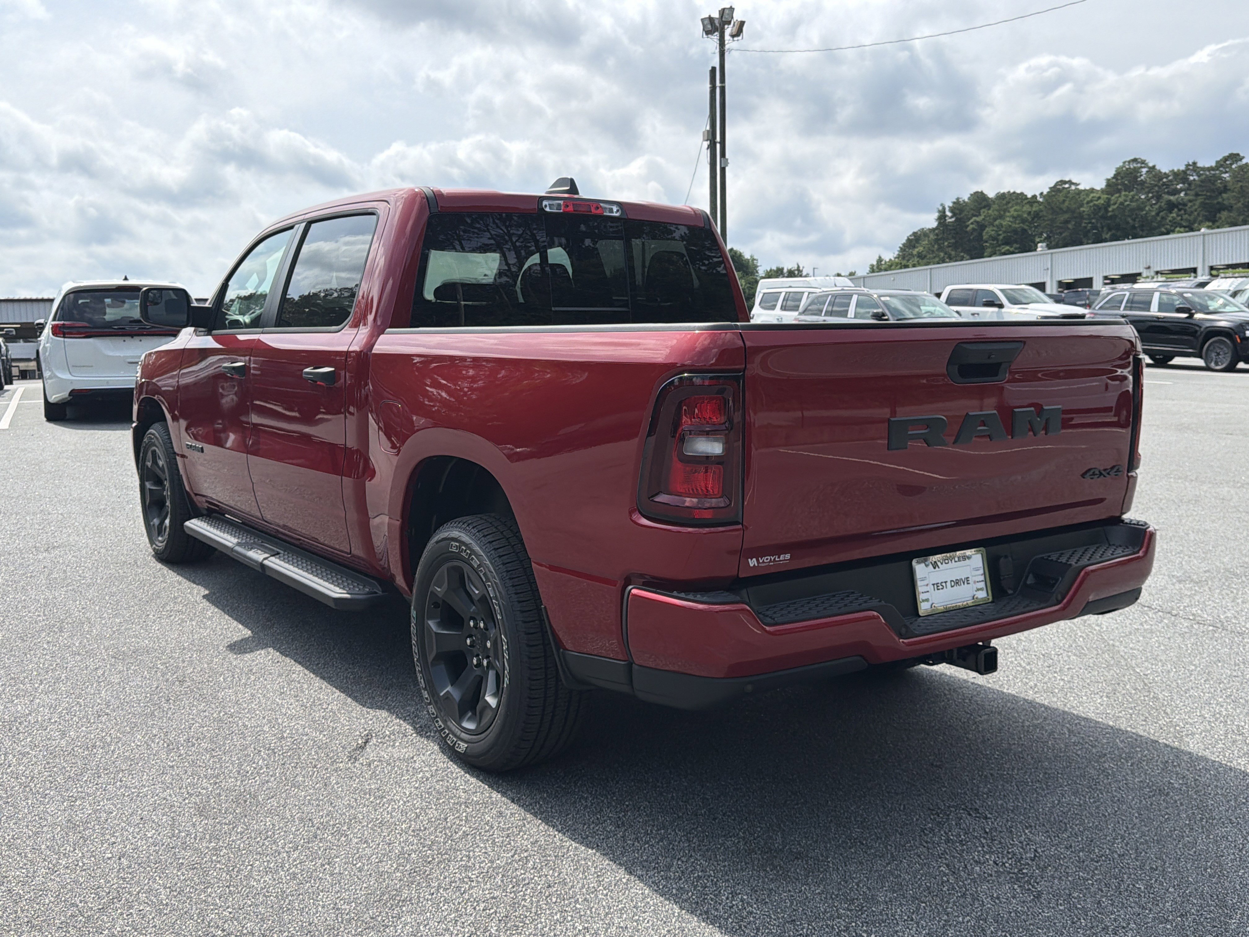 New 2026 Molten Red Pearl-Coat Exterior Paint RAM Express image 6