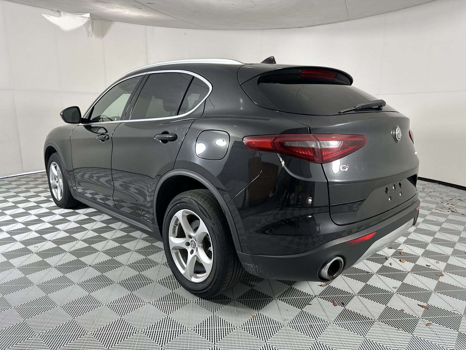 Used 2020 Black Alfa Romeo Base image 6