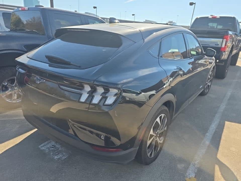 Used 2024 Shadow Black Ford Select image 4
