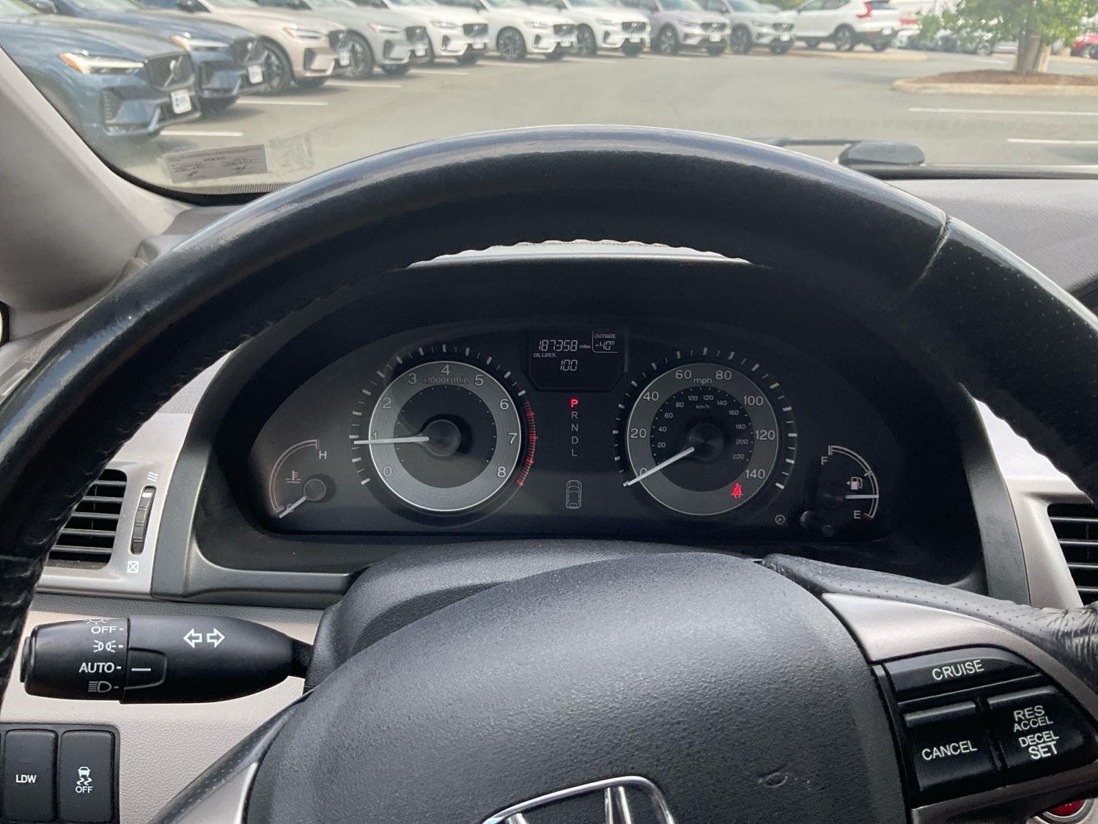 Used 2016 Lunar Silver Metallic Honda EX-L image 18