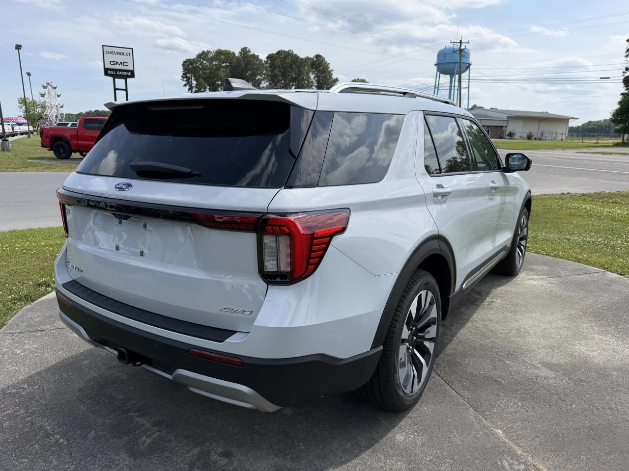 New 2026 Space White Metallic Ford Platinum™ image 6
