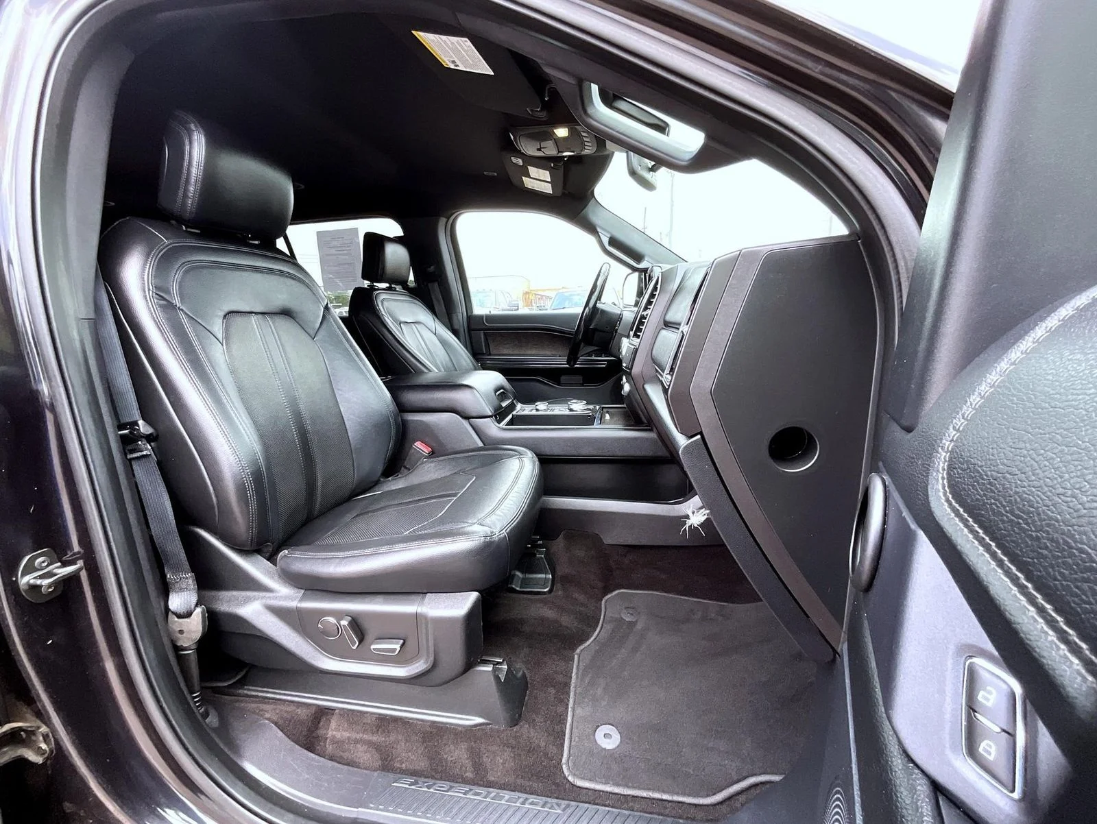 Used 2019 Black Ford Limited image 16