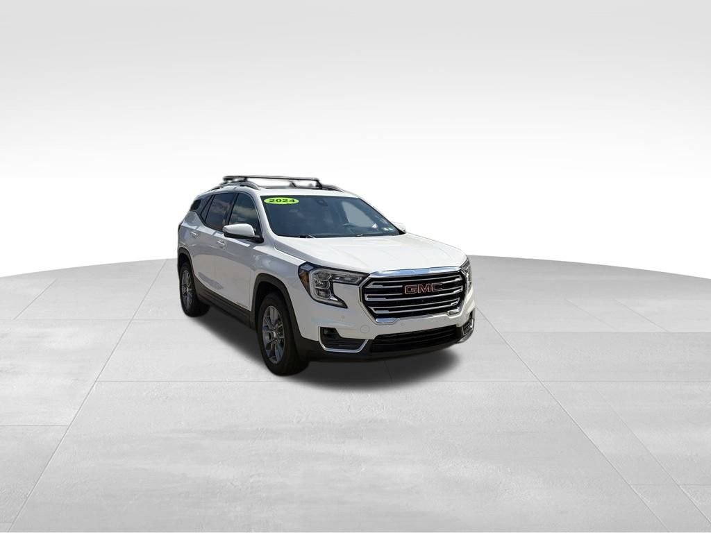 Used 2024 White GMC SLT image 8