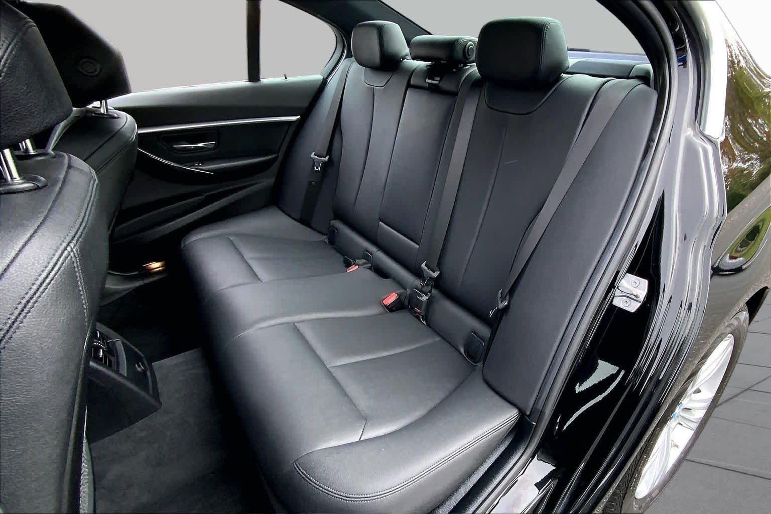 Used 2018 Jet Black BMW 330i image 19