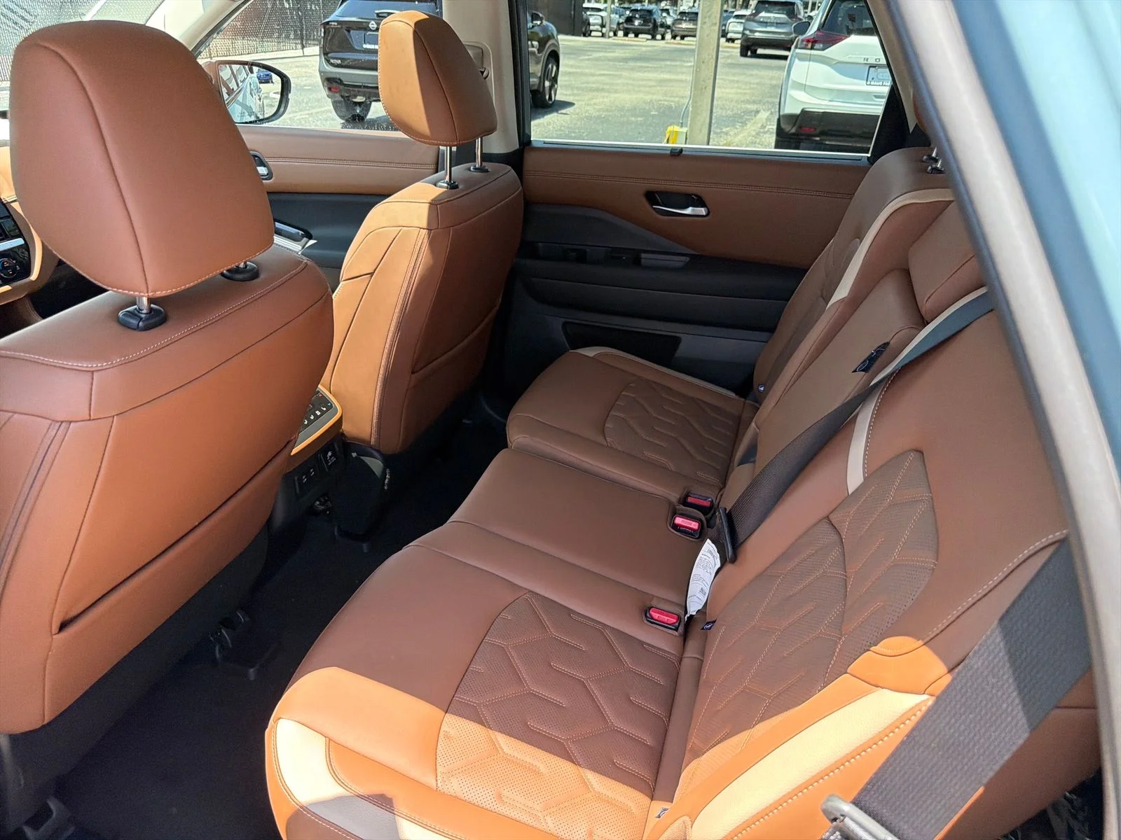 New 2026 Nissan Pathfinder Platinum 4D Sport Utility