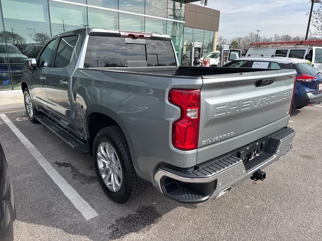 Used 2024 Gray Chevrolet LTZ image 4
