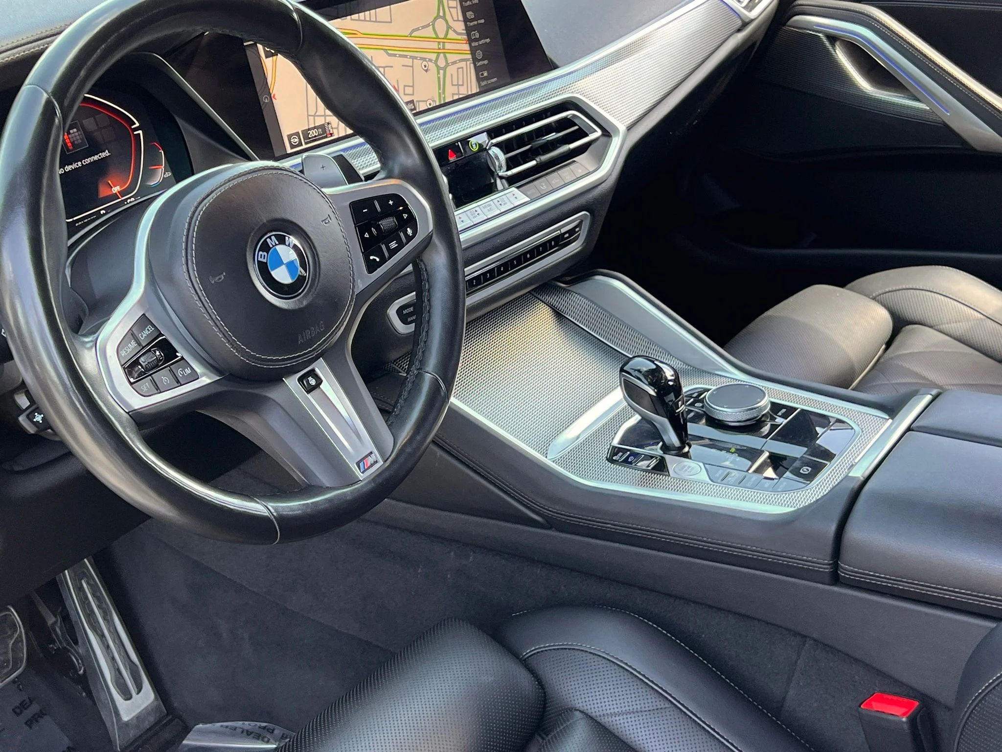 Used 2023 White BMW xDrive40i image 15