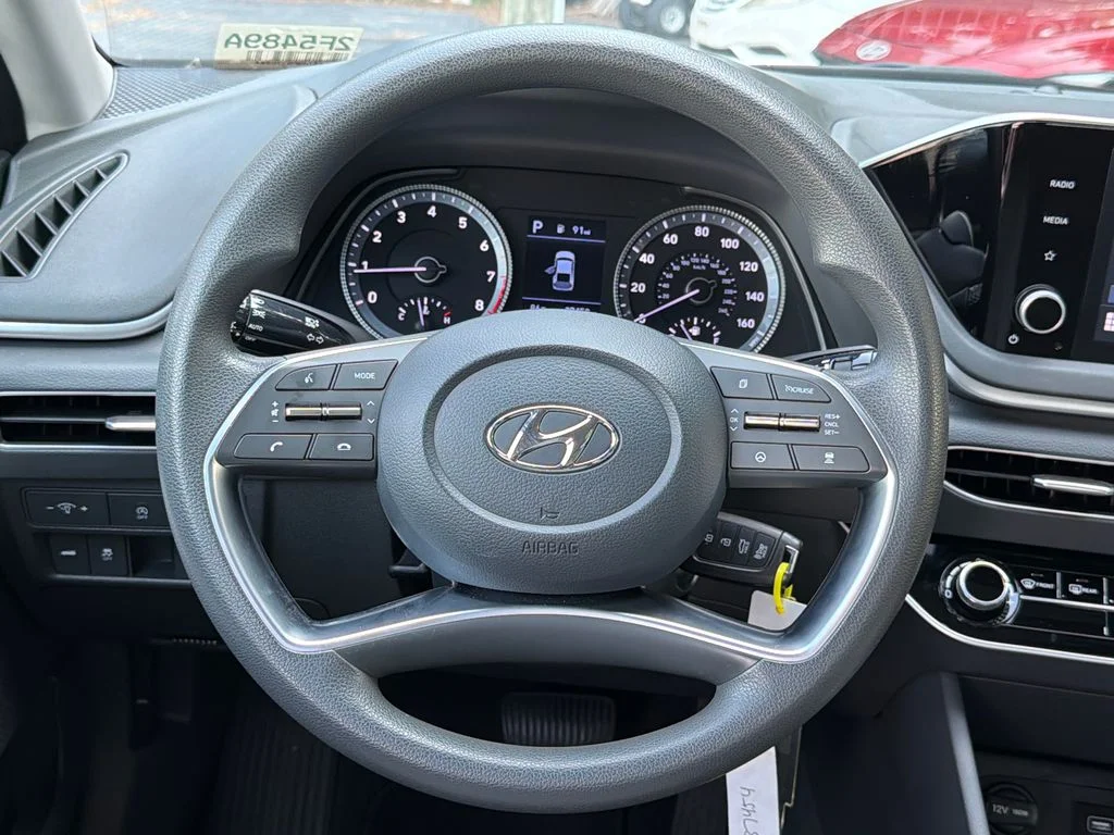 Used 2023 Blue Hyundai SE image 23