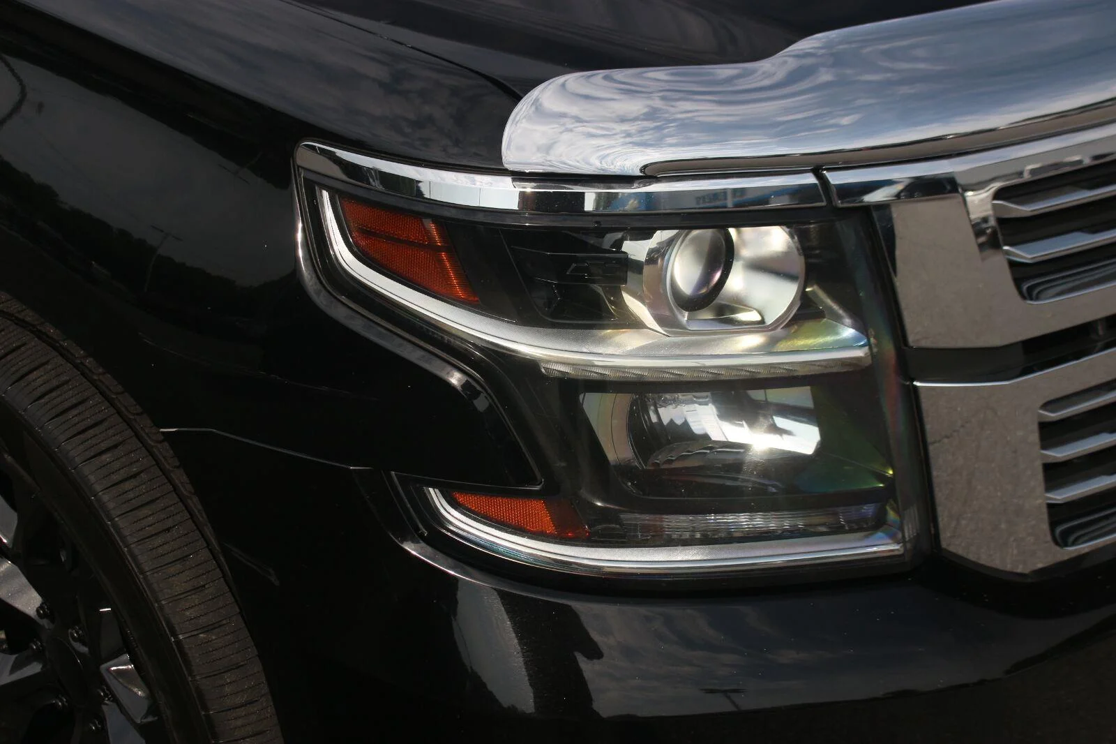 Used 2020 BLACK Chevrolet Premier image 10