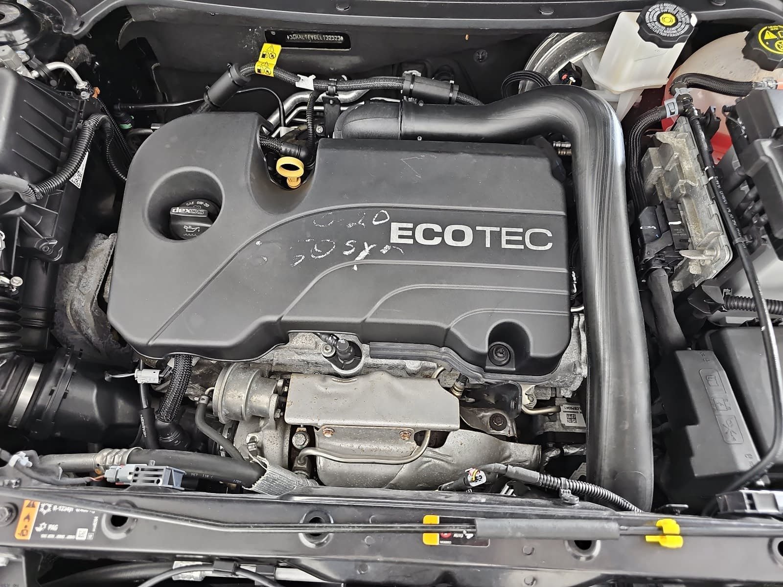 Used 2020 Black GMC SLE image 31
