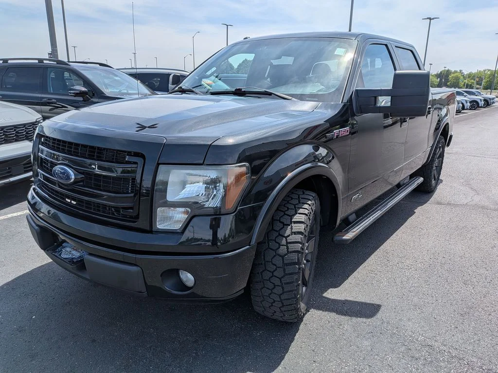 Used 2013 Black Ford FX2 image 3