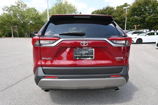 Used 2025 Red Toyota Limited image 4