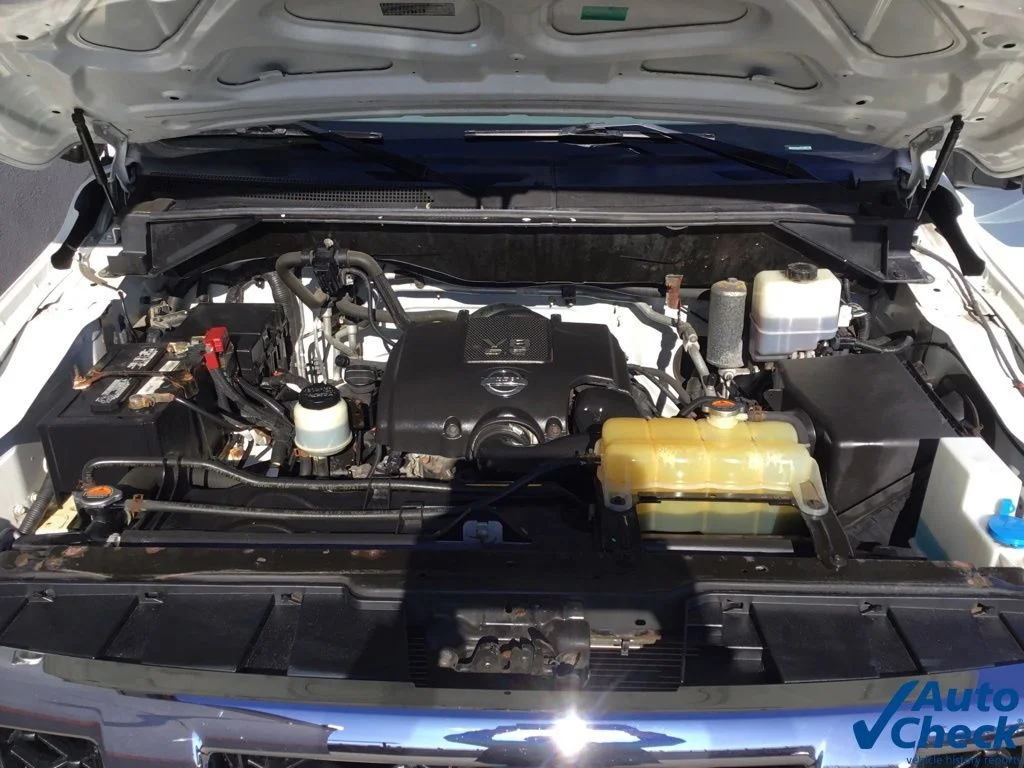 2015 Nissan NV Passenger SV - Photo 32