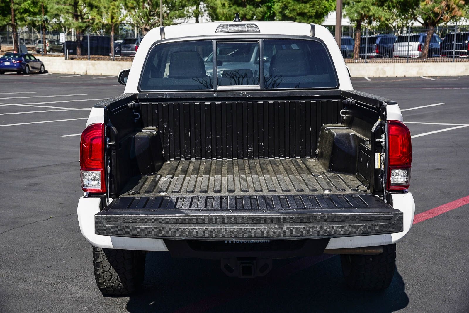 2023 Toyota Tacoma SR - Photo 30