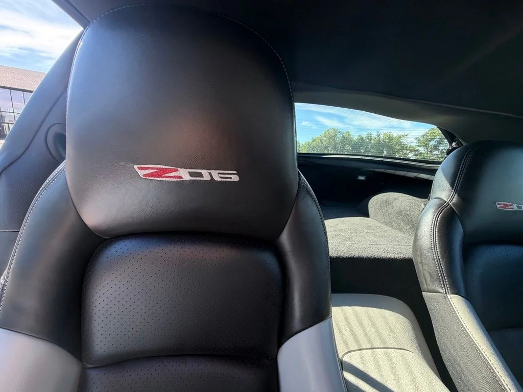 Used 2009 Gray Chevrolet Z06 image 42