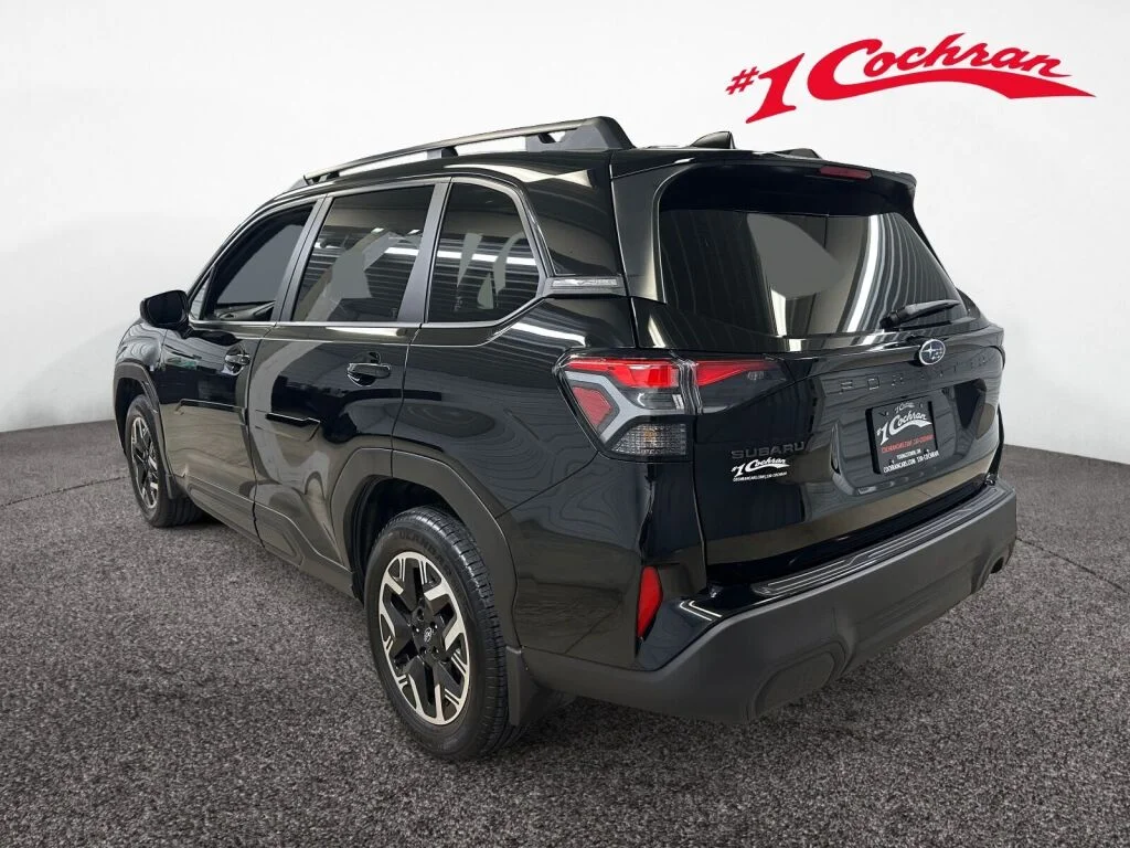 2025 Subaru Forester Premium - Photo 22
