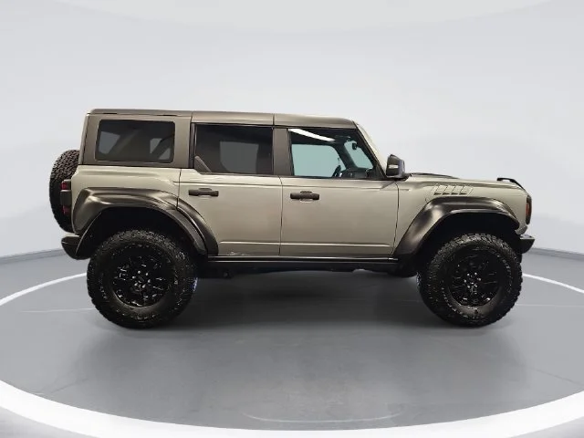 Used 2023 Silver Ford Raptor image 2
