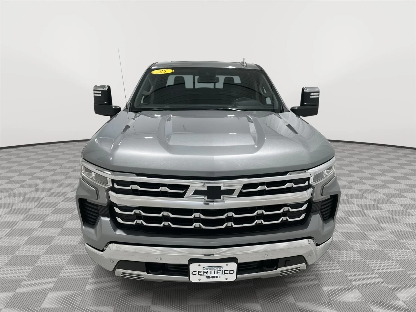 Used 2025 Sterling Gray Metallic Chevrolet LTZ image 8