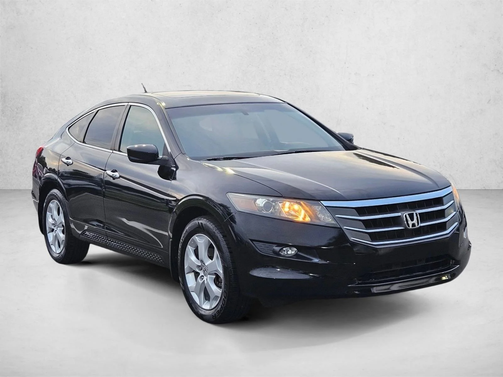 Used 2011 Black Honda EX-L image 3