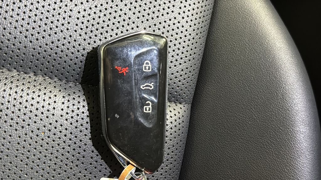 Used 2023 Deep Black Volkswagen Pro S image 40