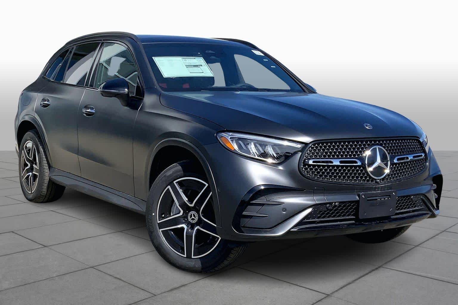 New 2026 MANUFAKTUR exclusive graphite grey magno Mercedes-Benz GLC 300 image 2