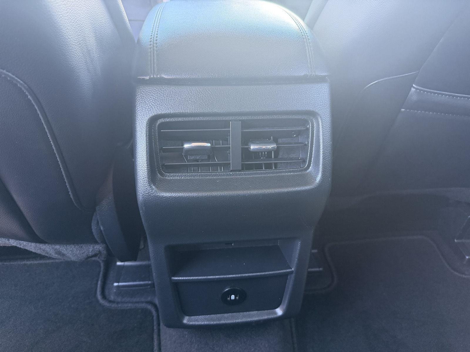 Used 2024 Iconic Silver Ford SEL image 15