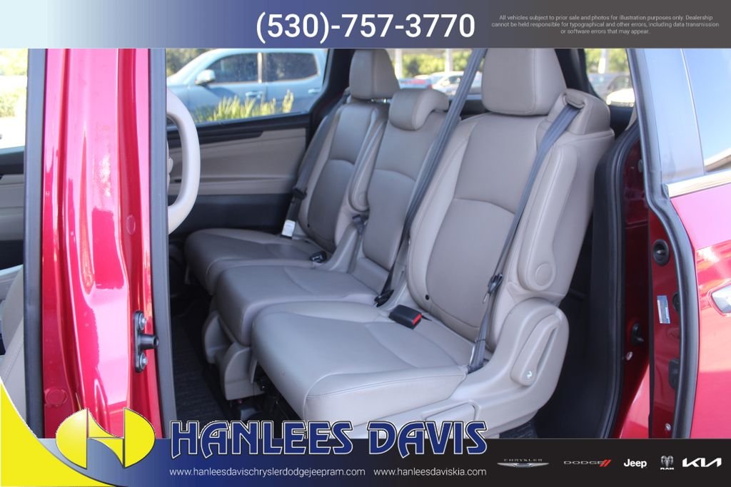 Used 2023  Honda Touring image 16