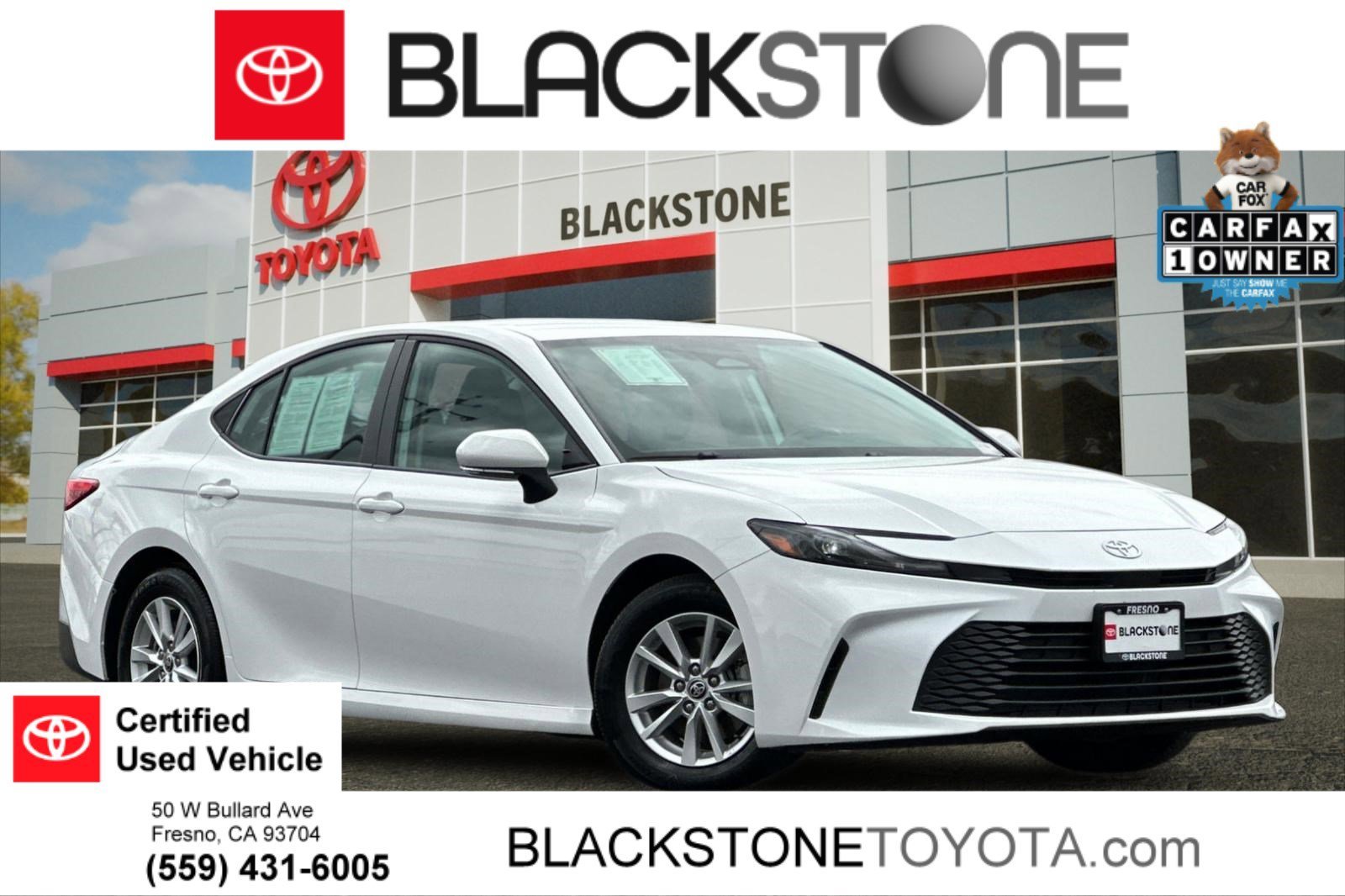 2025 Toyota Camry LE Hybrid's photo