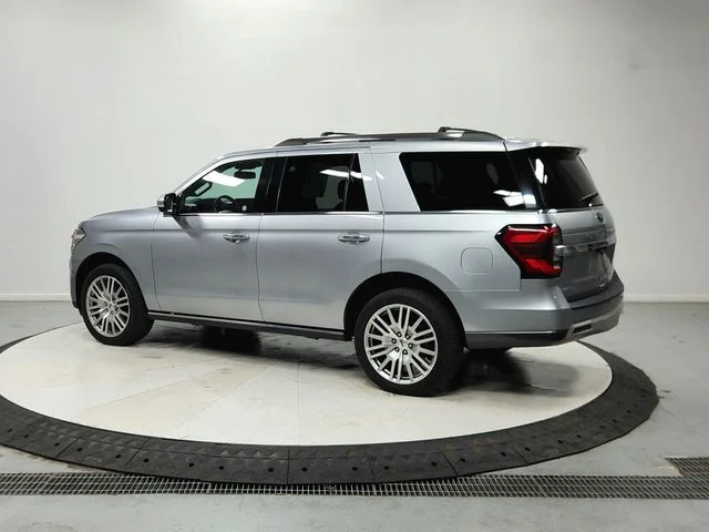 Used 2024 Silver Ford Limited image 6