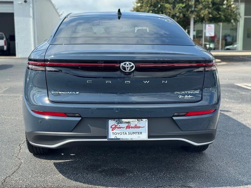 New 2026 White Toyota Platinum image 10