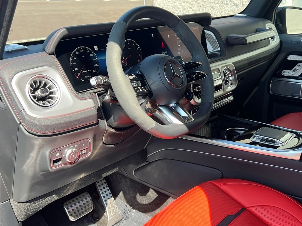 Used 2026  Mercedes-Benz G 63 AMG® image 16