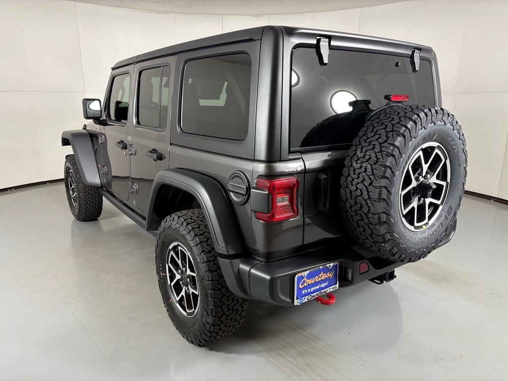 New 2026 Granite Crystal Metallic Clear-Coat Exterior Paint Jeep Rubicon image 6