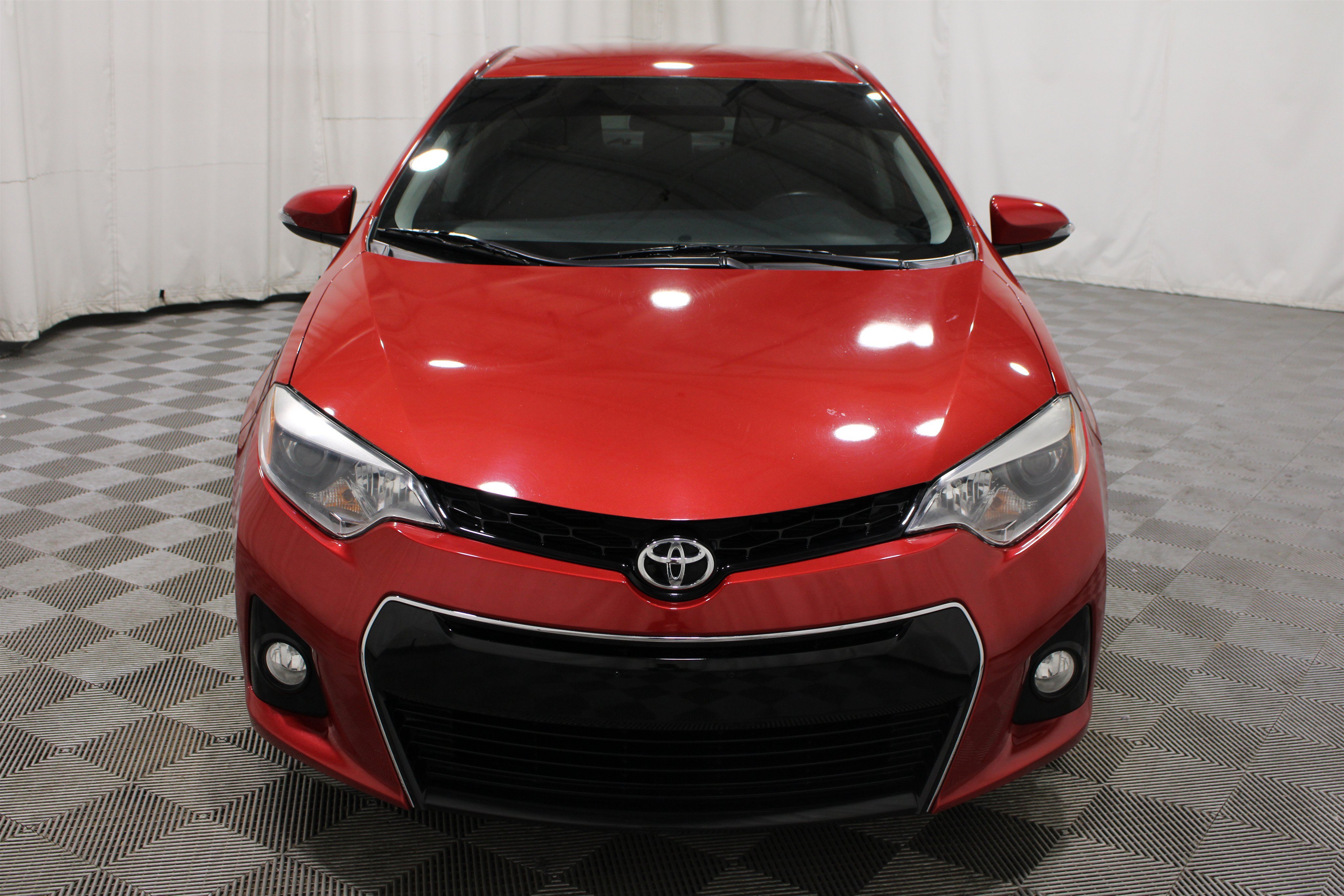 Used 2015 Red Toyota S Plus image 34