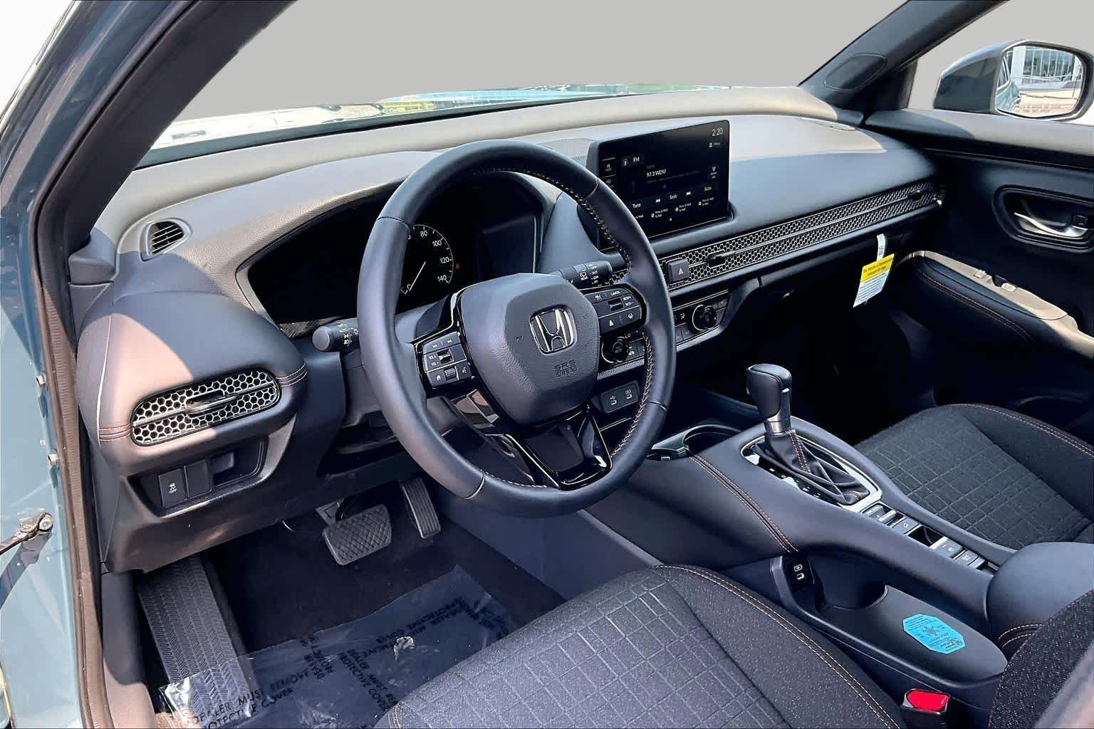 2026 Honda HR-V Sport - Photo 17