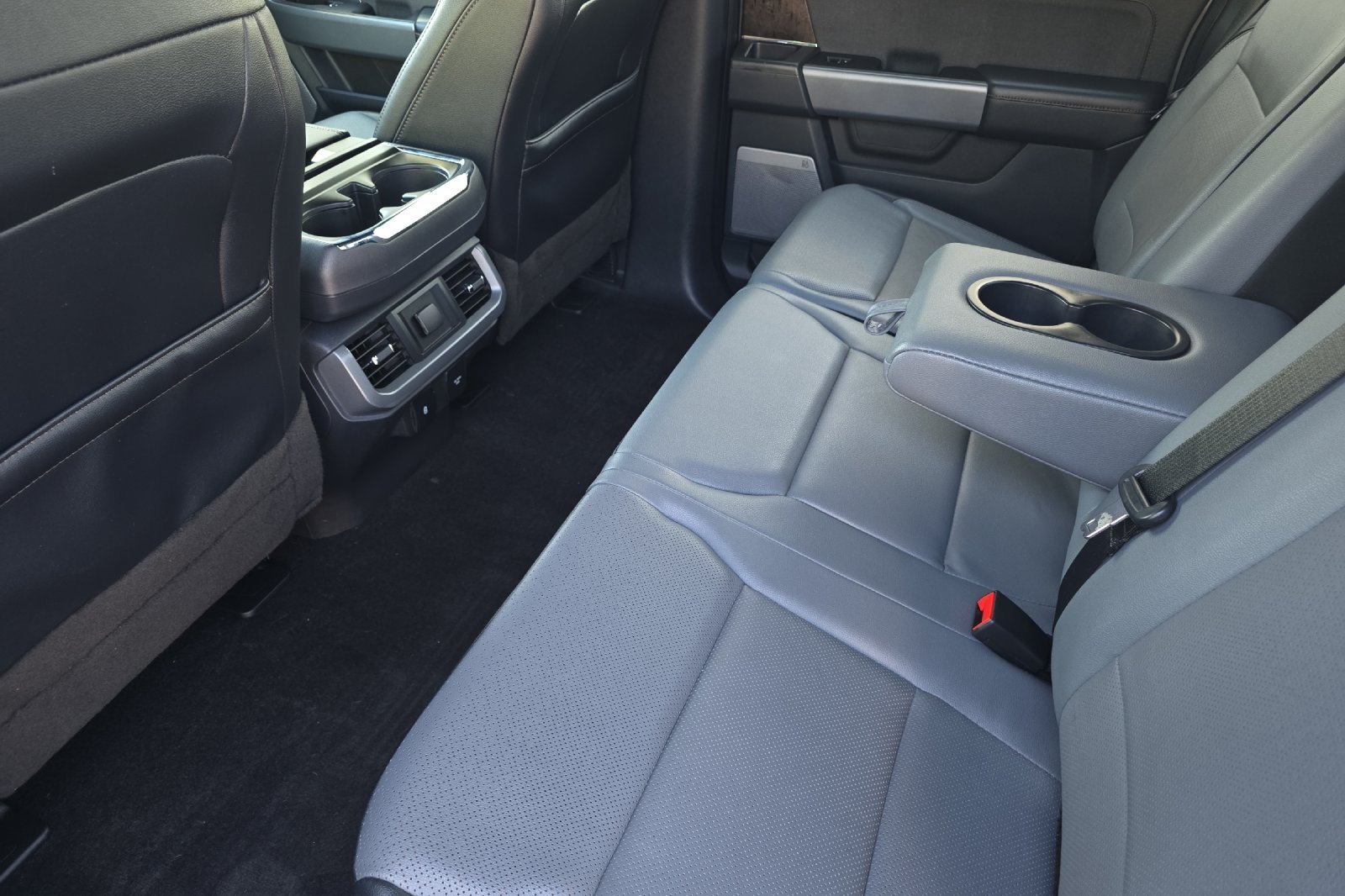 Used 2022 Gray Ford  image 10